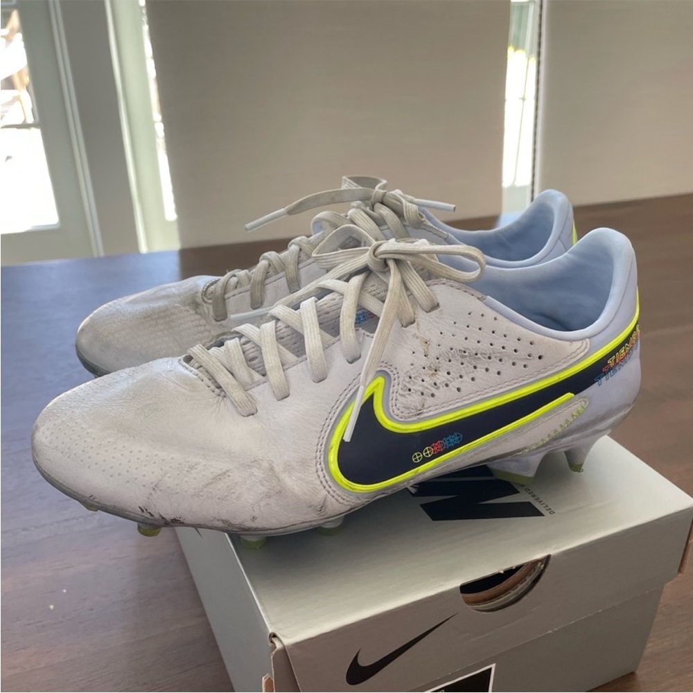 Nike Tiempo Legend 9 Pro FG soccer cleats boots M 6.5. / W 8
